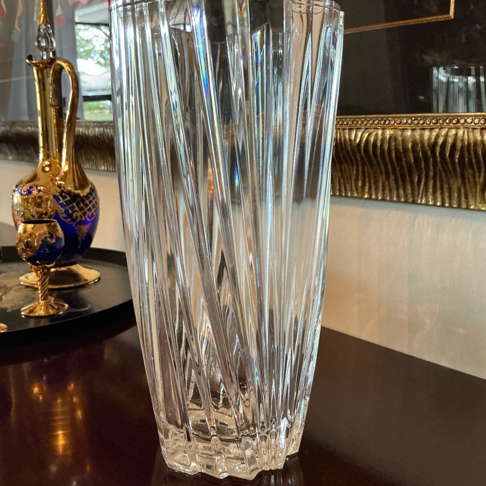 Vintage Cristal D Arques crystal vase